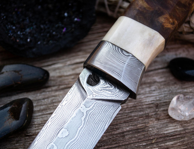 Thread of Fate Knife